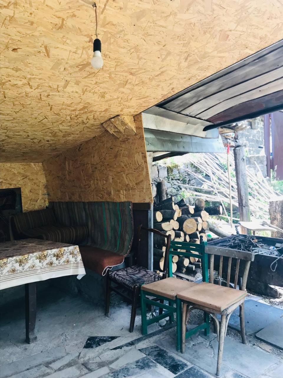 Dzoragyugh B&B Exteriör bild